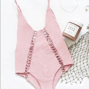 San Lorenzo light pink one piece